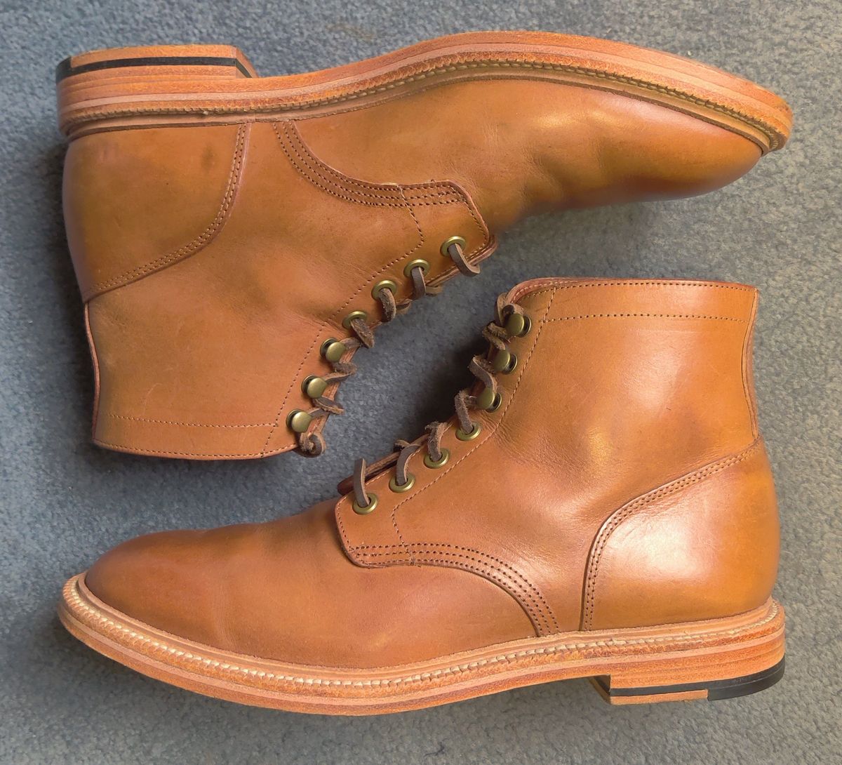 Photo by Patrick_I._Nas on November 4, 2024 of the Grant Stone Diesel Boot in Badalassi Carlo Saddle Tan Minerva.