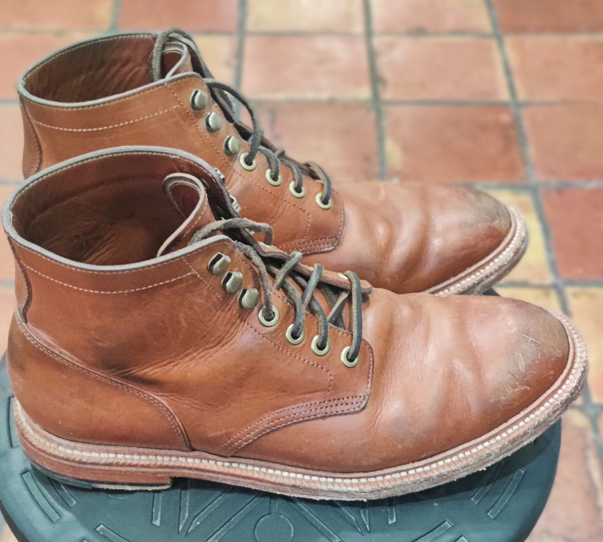Photo by Patrick_I._Nas on December 12, 2024 of the Grant Stone Diesel Boot in Badalassi Carlo Saddle Tan Minerva.