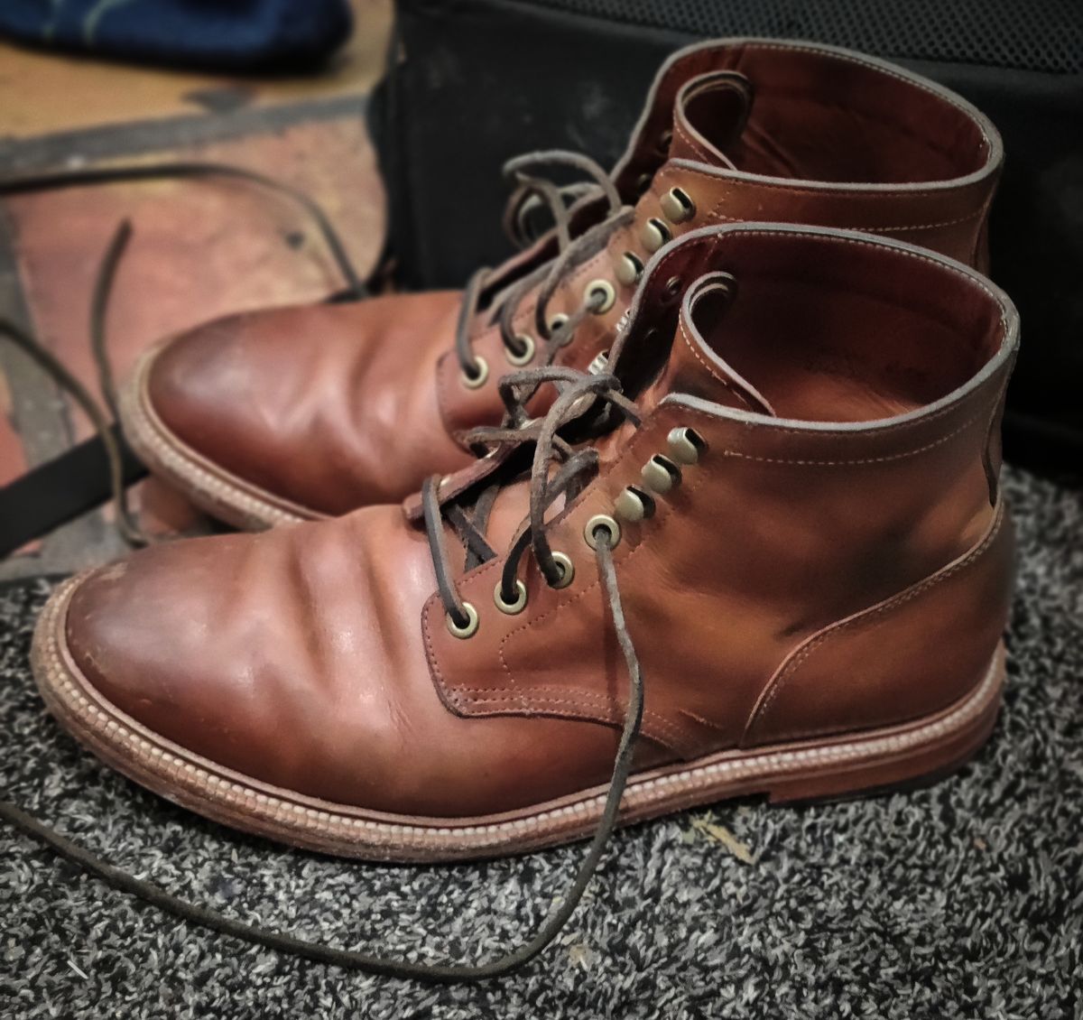 Photo by Patrick_I._Nas on December 16, 2024 of the Grant Stone Diesel Boot in Badalassi Carlo Saddle Tan Minerva.