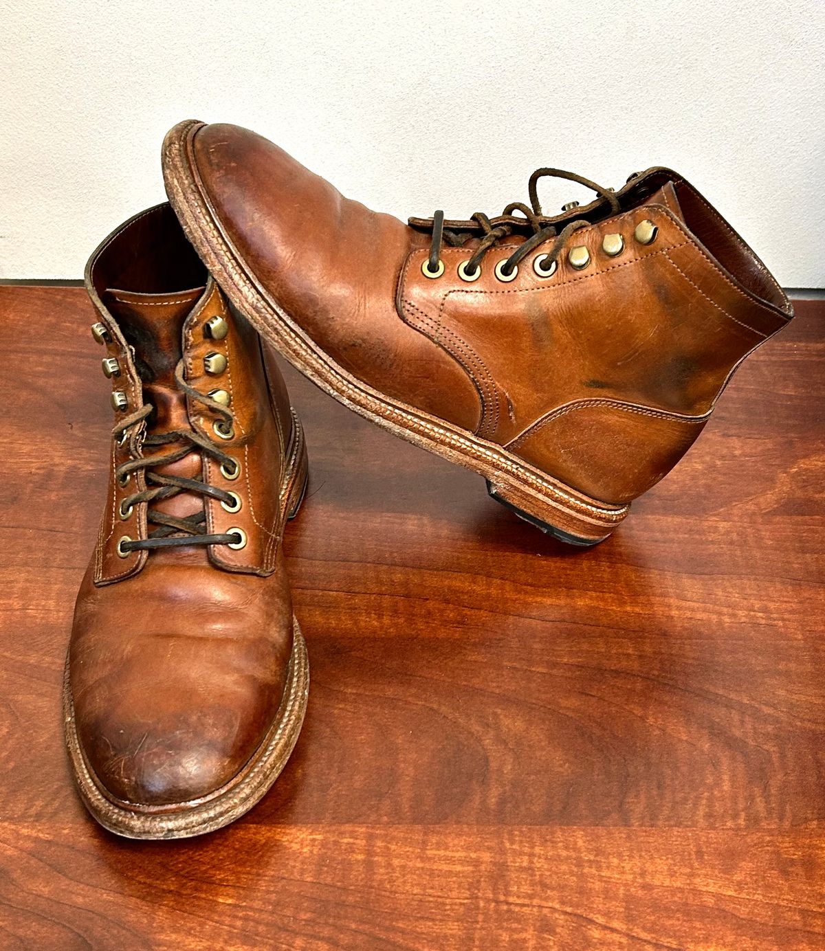 Photo by Patrick_I._Nas on April 2, 2025 of the Grant Stone Diesel Boot in Badalassi Carlo Saddle Tan Minerva.