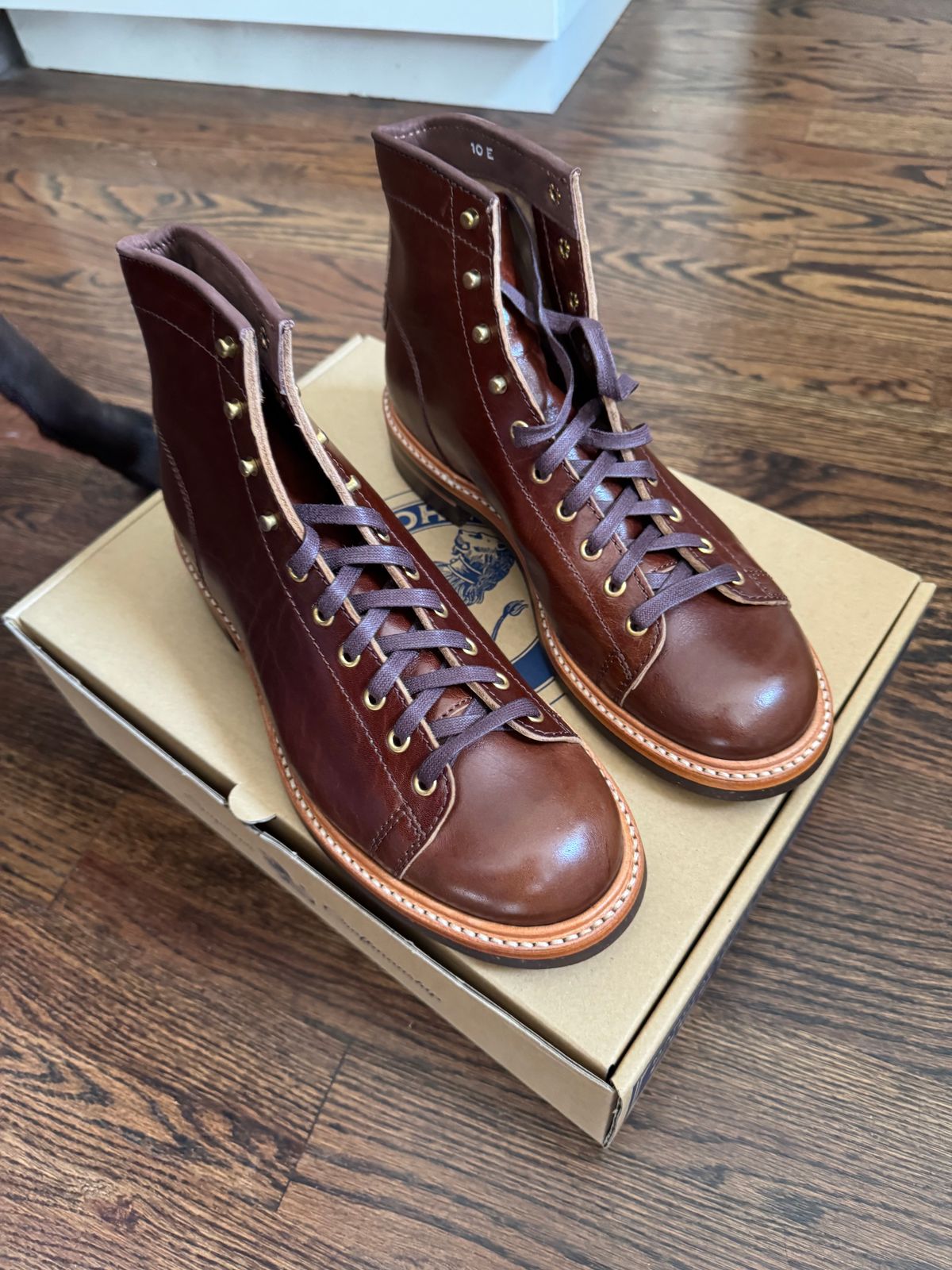 Photo by JuicyDeeluxe on July 30, 2025 of the John Lofgren Monkey Boots in Shinki Timber Oiled Horsebutt.