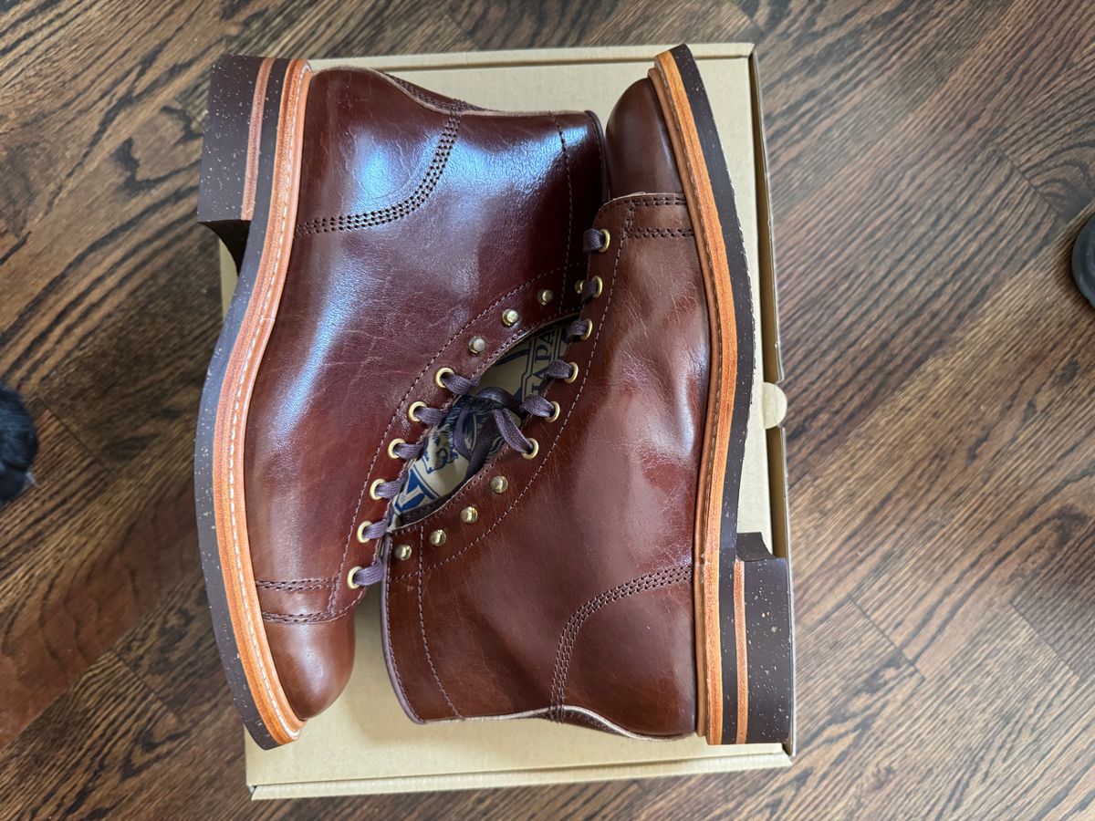Photo by JuicyDeeluxe on July 30, 2025 of the John Lofgren Monkey Boots in Shinki Timber Oiled Horsebutt.