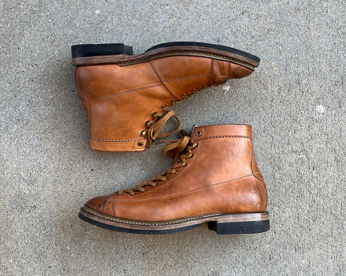 Photo by niku on November 5, 2025 of the Sagara Cordmaster in Maryam Natural Horsebutt.