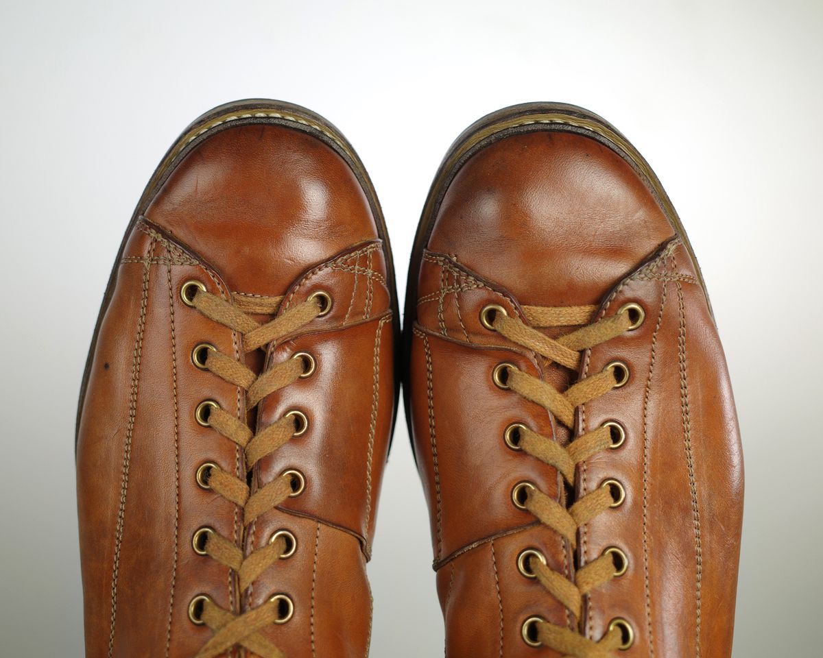 Photo by niku on April 2, 2026 of the Sagara Cordmaster in Maryam Natural Horsebutt.