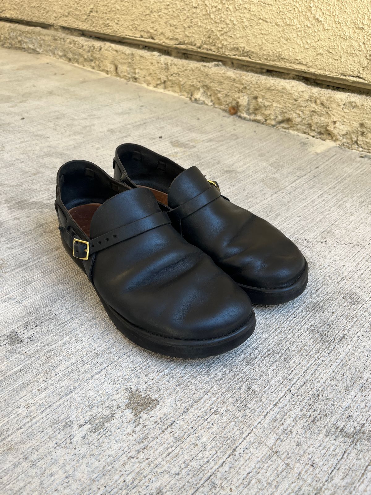Photo by niku on September 16, 2025 of the Aurora Shoe Co. Middle English in Horween Black Chromexcel.