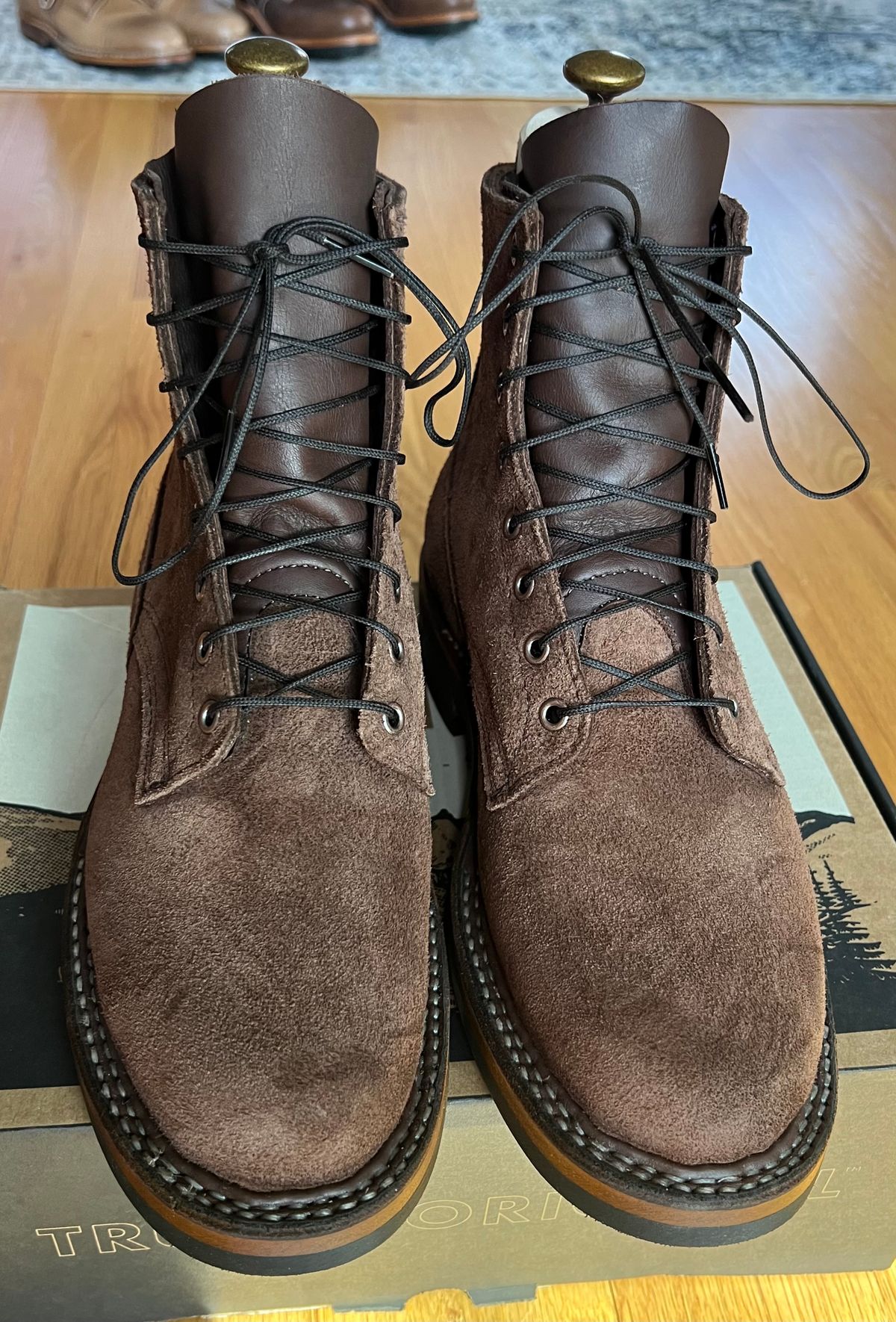 Photo by JPLopez124 on August 28, 2025 of the White's 350 Cruiser in Horween Brown Chromexcel Roughout.