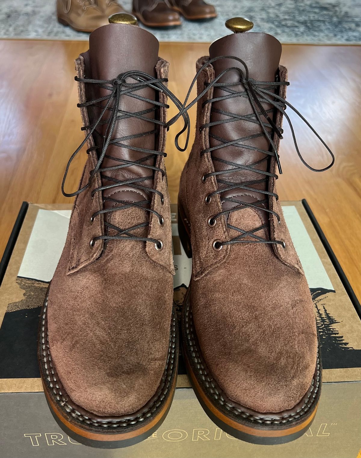 Photo by JPLopez124 on August 28, 2025 of the White's 350 Cruiser in Horween Brown Chromexcel Roughout.