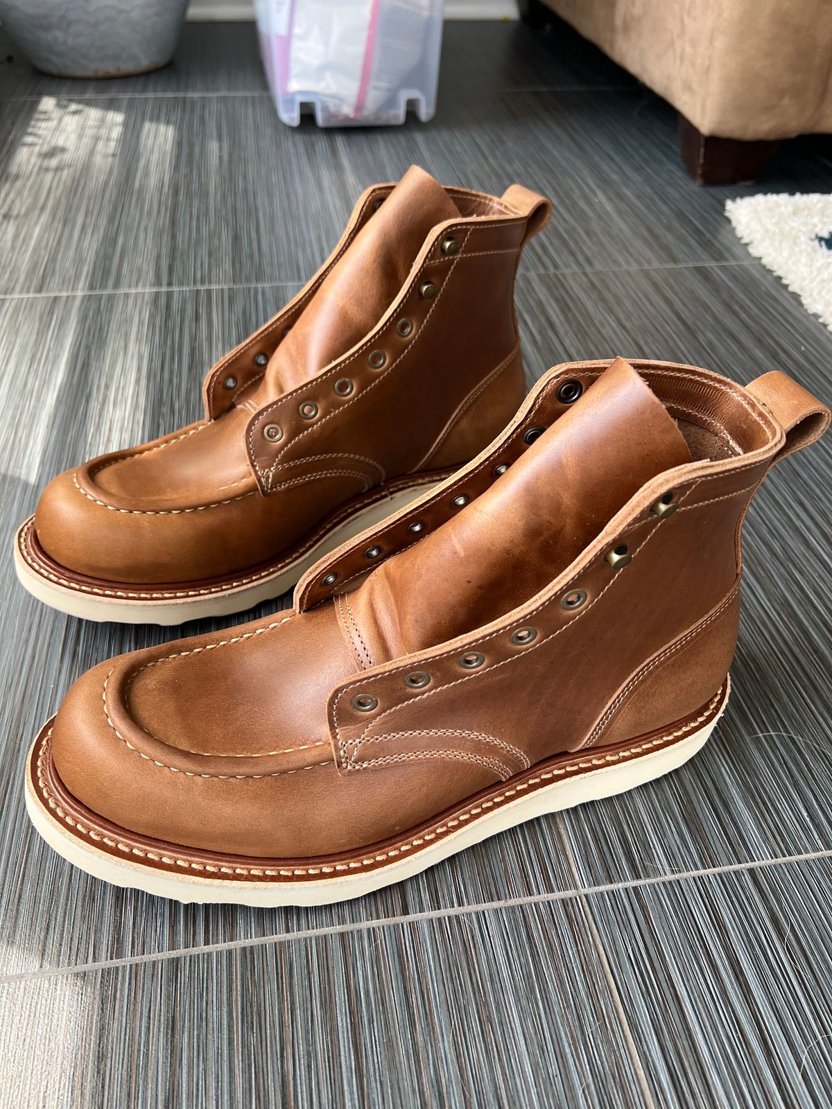 Photo by JPLopez124 on May 7, 2025 of the Truman Moc Toe in seidel sesame double shot.