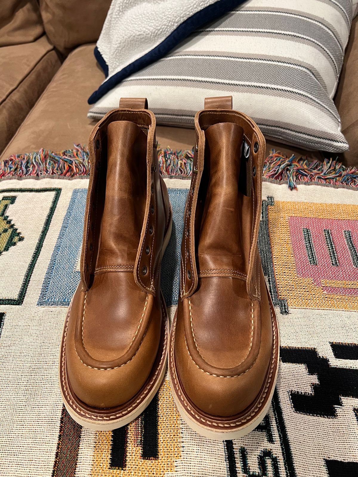 Photo by JPLopez124 on May 7, 2025 of the Truman Moc Toe in seidel sesame double shot.