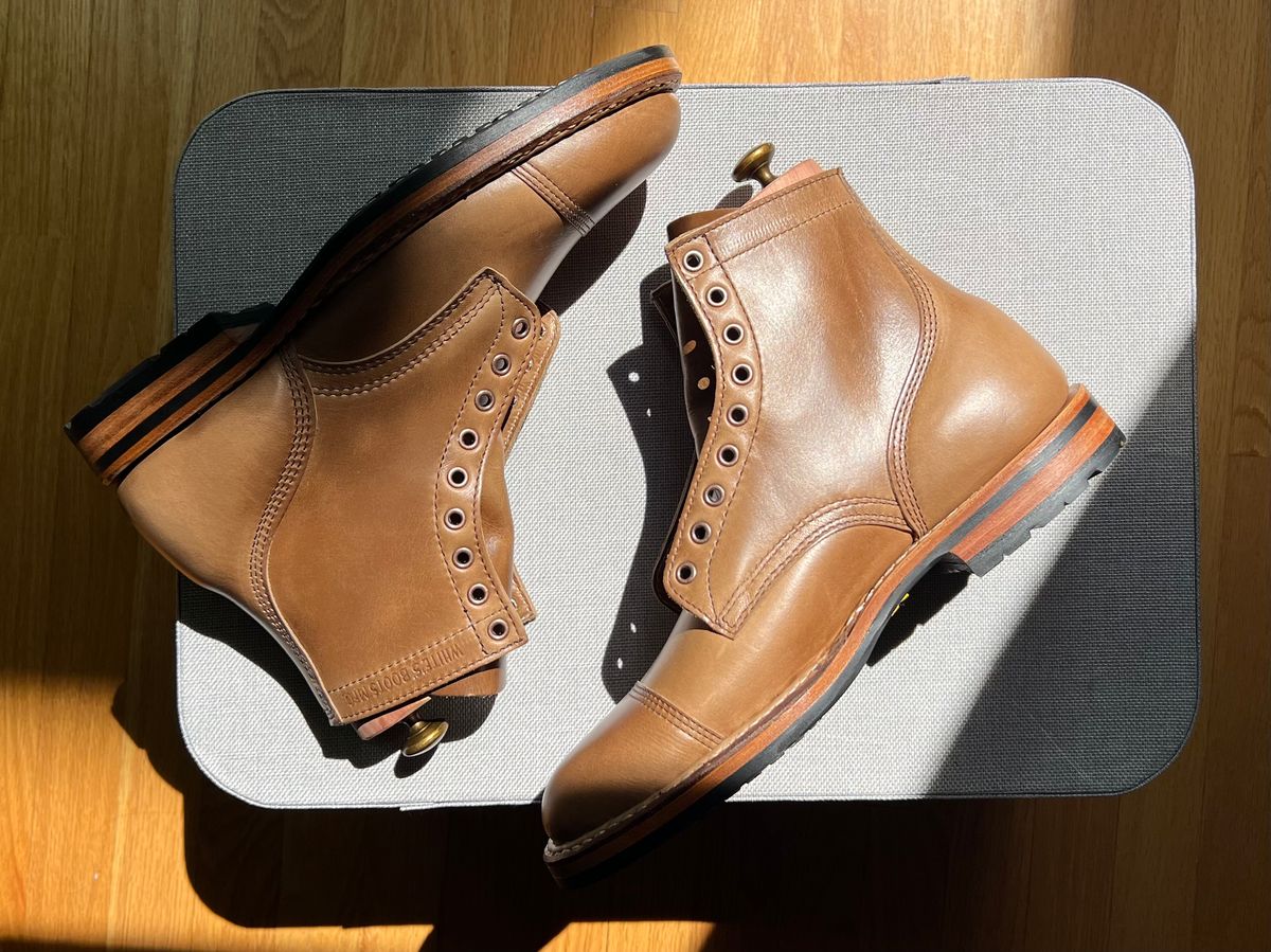 Photo by JPLopez124 on August 26, 2025 of the Whites - Division Road MP-M1 in Horween Natural Chromexcel.