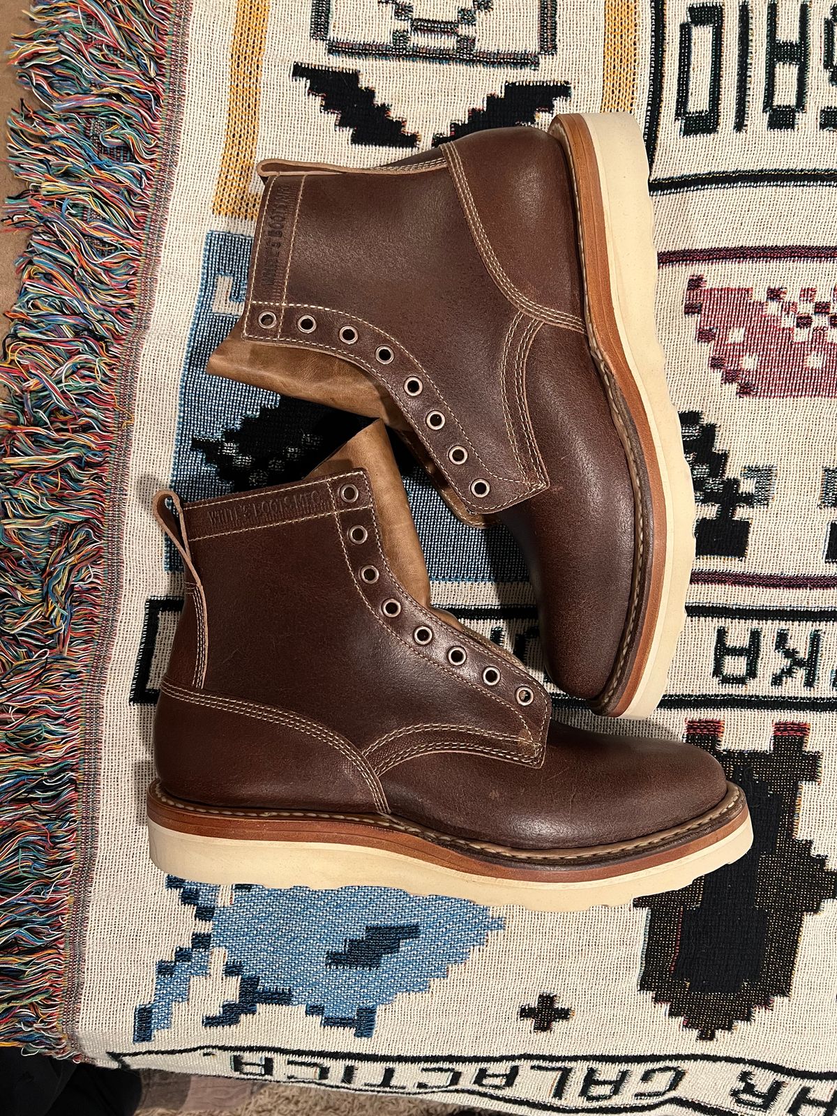 Photo by JPLopez124 on March 23, 2025 of the White's 350 Cruiser in Horween Natural Waxed Flesh & Horween Natural Chromexcel.