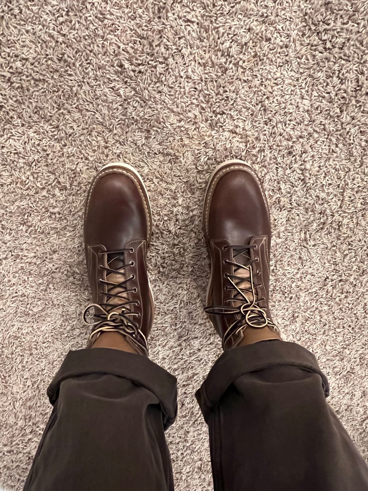 Photo by JPLopez124 on March 24, 2025 of the White's 350 Cruiser in Horween Natural Waxed Flesh & Horween Natural Chromexcel.