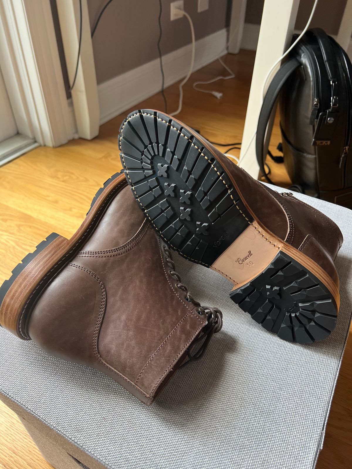 Photo by JPLopez124 on August 17, 2025 of the Caswell Boot Company Lisbon in Maryam 1071 Horsebutt.