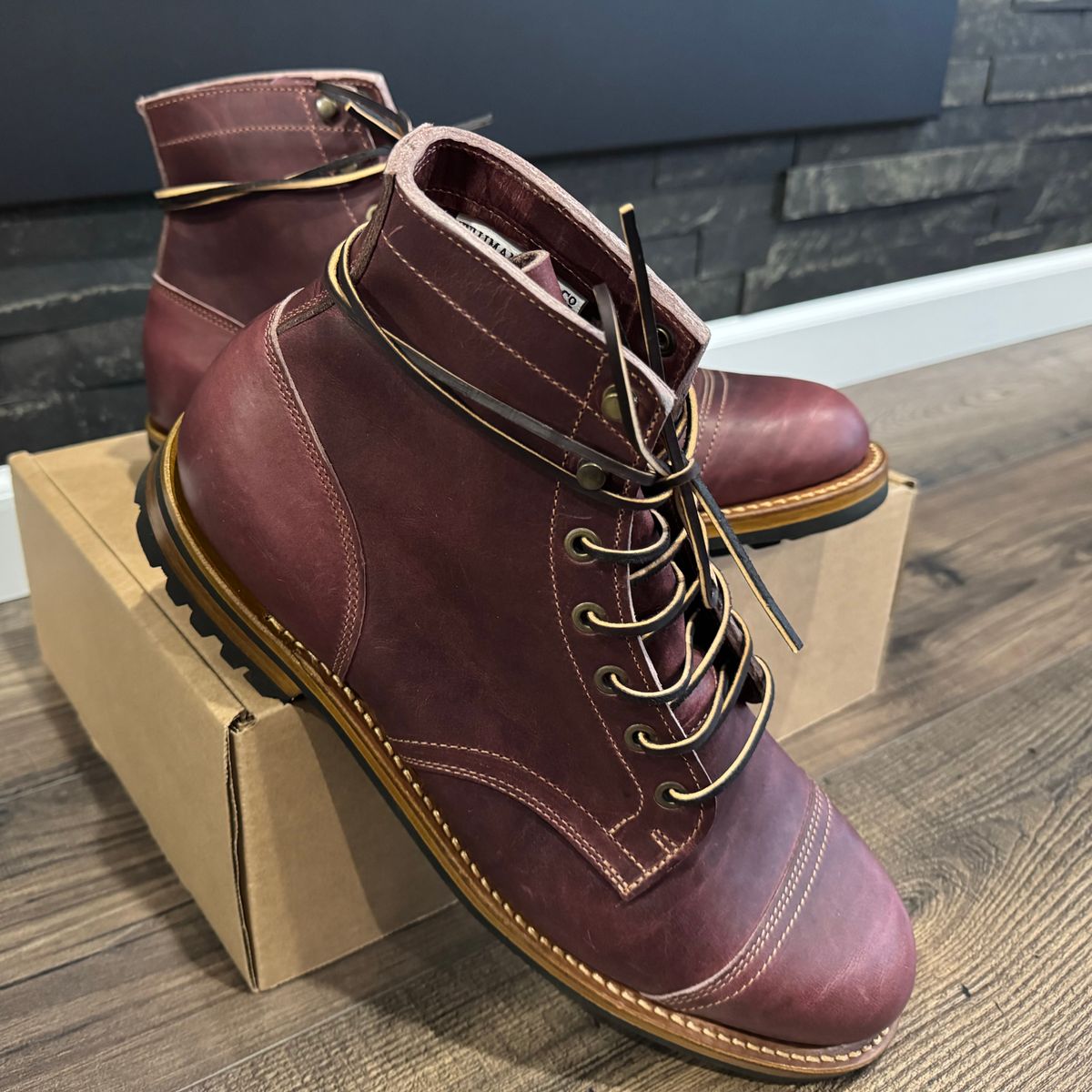 Photo by mp80 on November 17, 2024 of the Truman Cap Toe Boot in Color 8 Cypress.