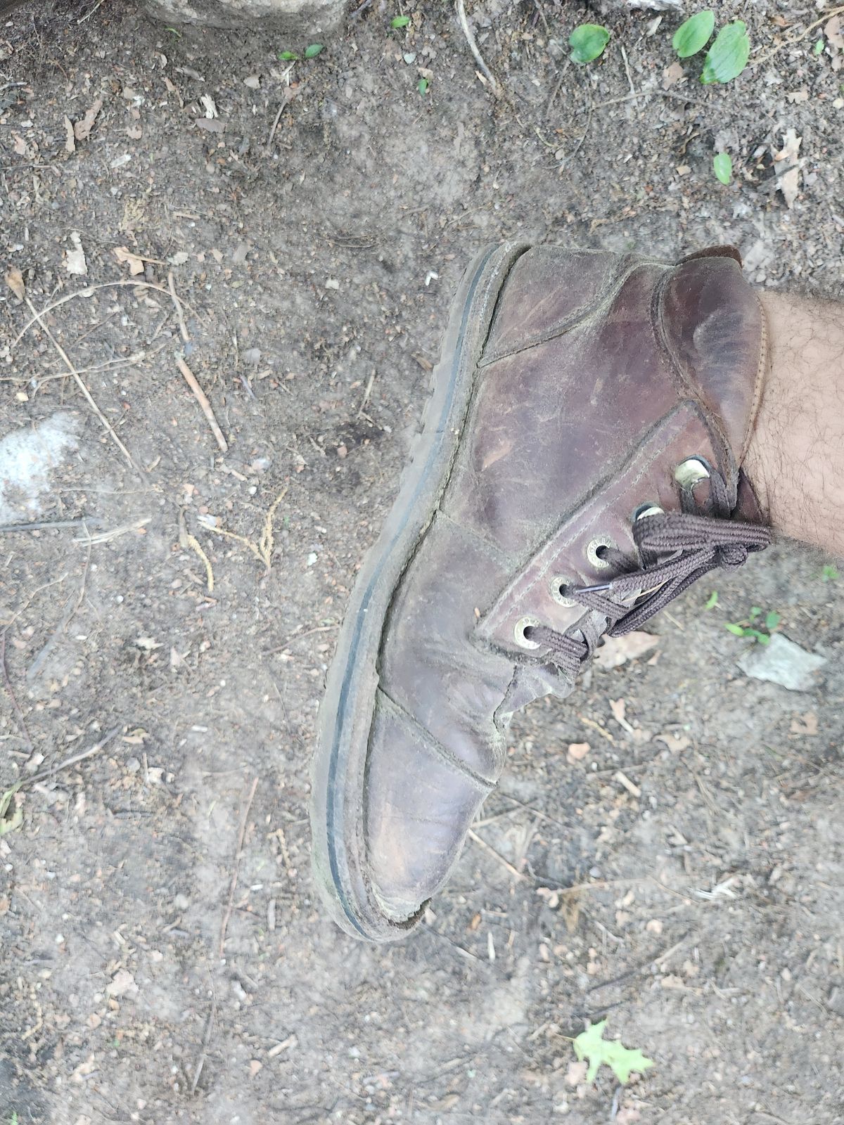 Photo by Amess923 on June 1, 2024 of the Jim Green African Ranger Barefoot Boot in Fudge Crazy Horse.