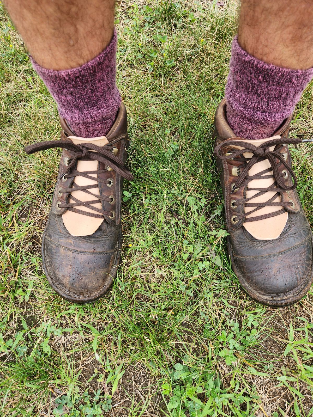 Photo by Amess923 on June 23, 2024 of the Jim Green African Ranger Barefoot Boot in Fudge Crazy Horse.