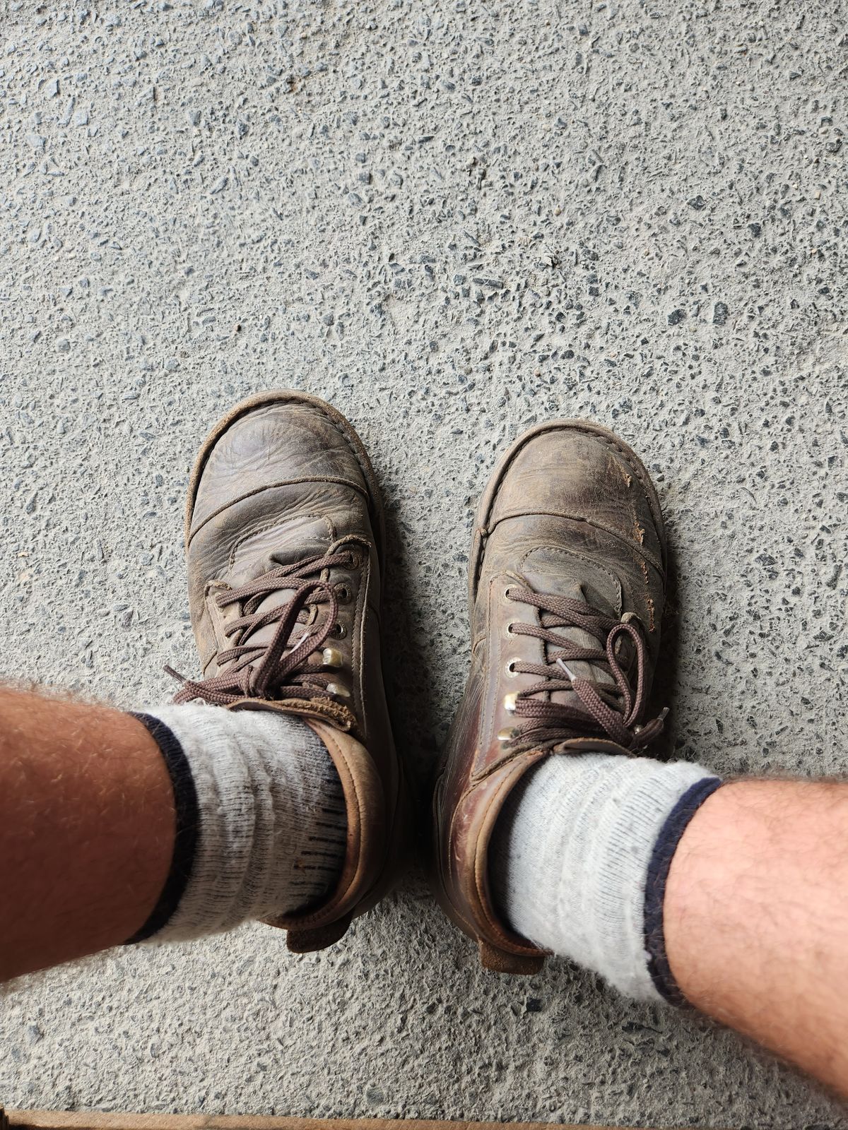 Photo by Amess923 on August 13, 2024 of the Jim Green African Ranger Barefoot Boot in Fudge Crazy Horse.