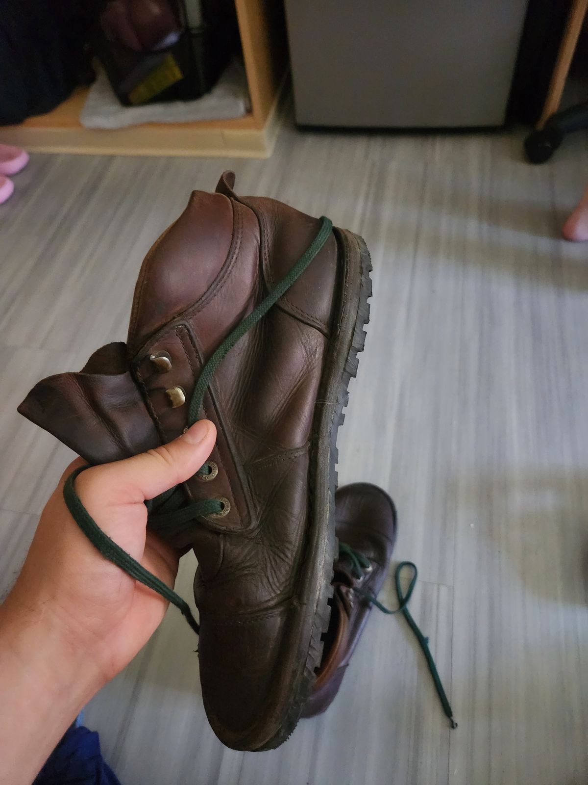 Photo by Amess923 on September 1, 2024 of the Jim Green African Ranger Barefoot Boot in Fudge Crazy Horse.