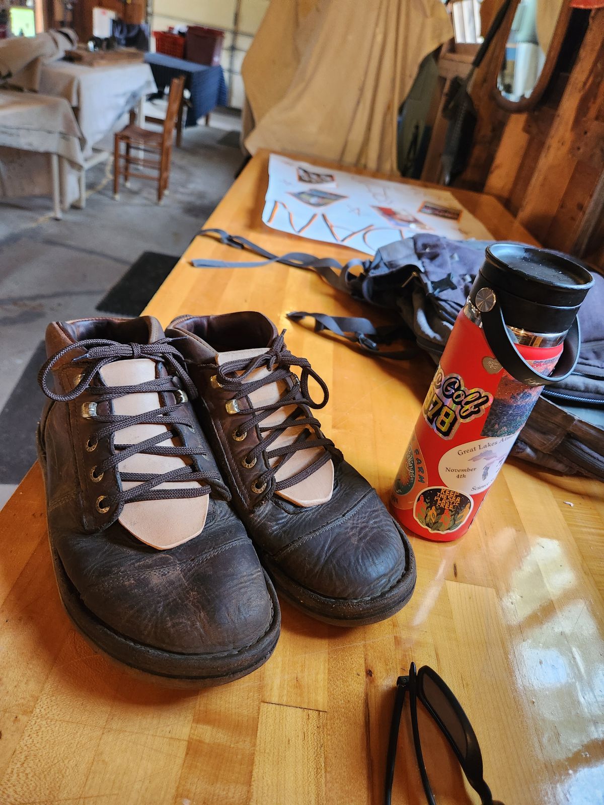 Photo by Amess923 on June 22, 2024 of the Jim Green African Ranger Barefoot Boot in Fudge Crazy Horse.
