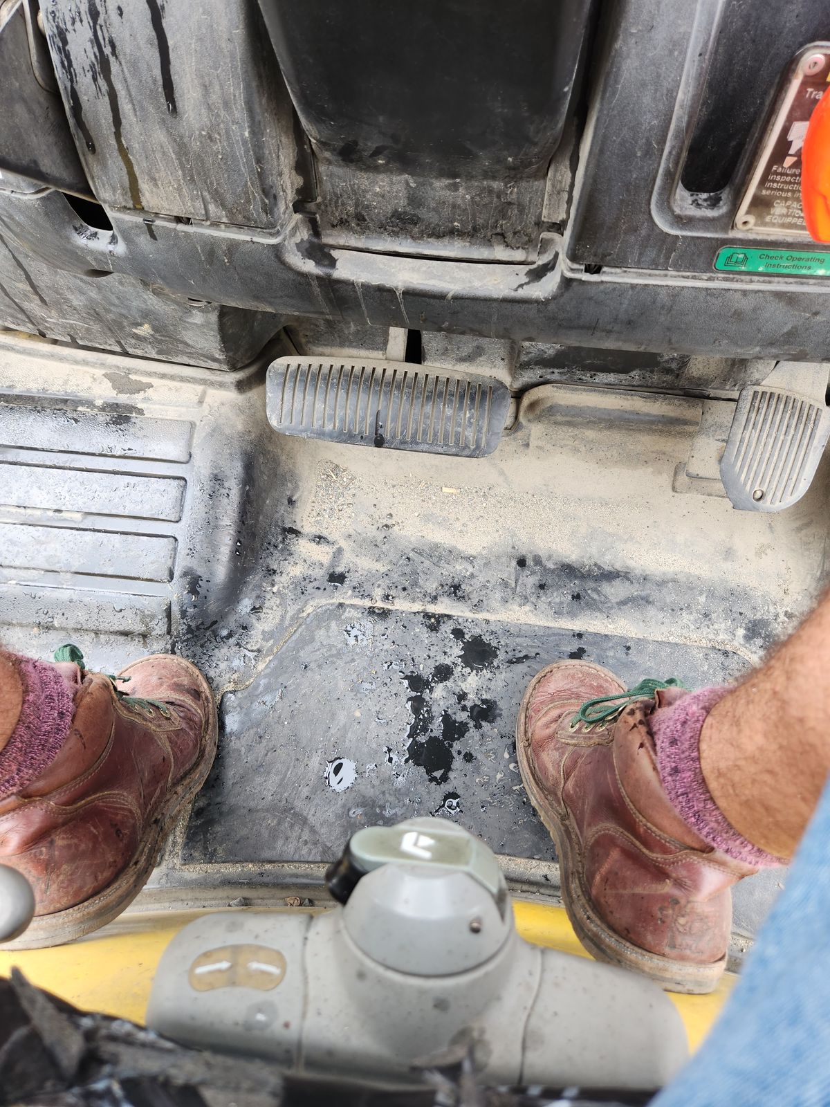 Photo by Amess923 on July 29, 2024 of the Jim Green African Ranger Barefoot Boot in Hazelnut Veg Retan.