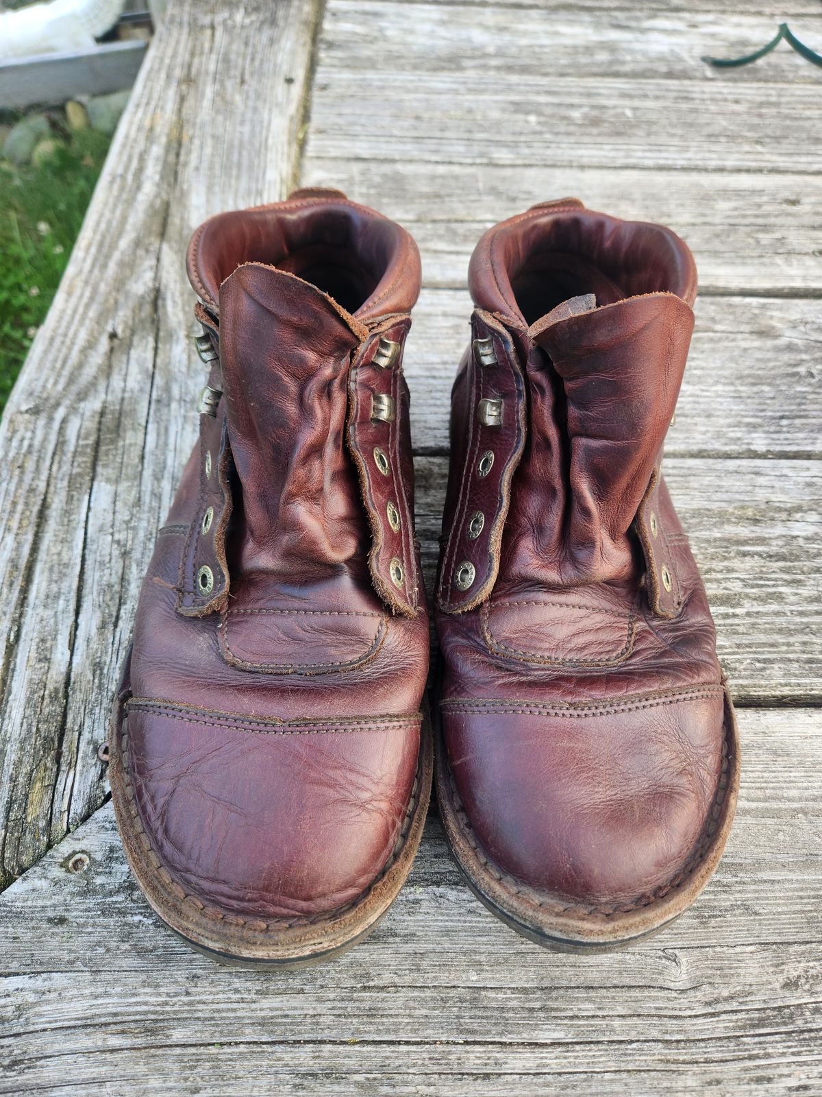 Photo by Amess923 on June 12, 2024 of the Jim Green African Ranger Barefoot Boot in Hazelnut Veg Retan.
