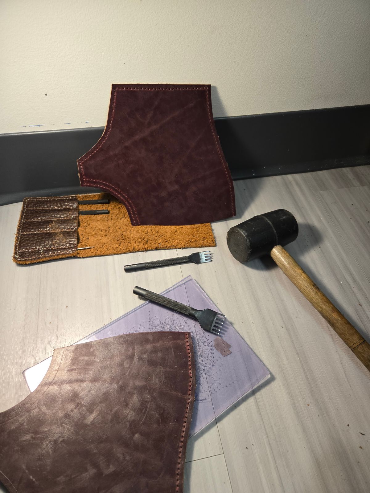Photo by Amess923 on March 22, 2025 of the Self-Made Barefoot Boot in Horween Burgundy Chromexcel.