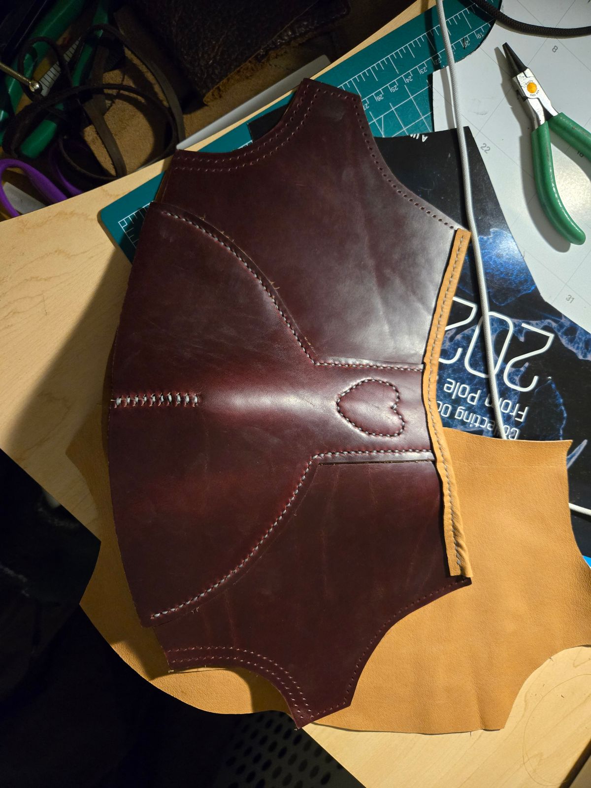 Photo by Amess923 on April 10, 2025 of the Self-Made Barefoot Boot in Horween Burgundy Chromexcel.