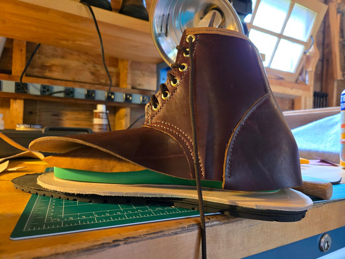 Photo by Amess923 on May 15, 2025 of the Self-Made Barefoot Boot in Horween Burgundy Chromexcel.