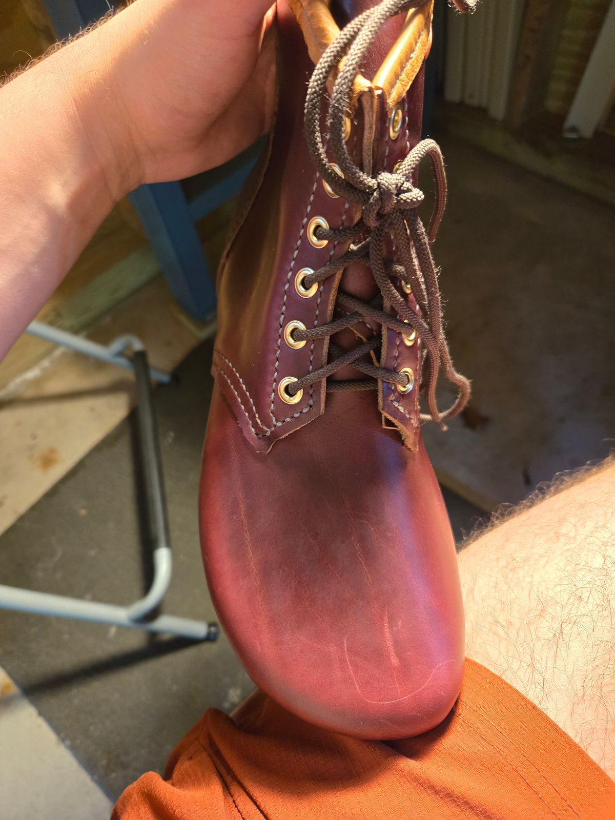 Photo by Amess923 on May 15, 2025 of the Self-Made Barefoot Boot in Horween Burgundy Chromexcel.