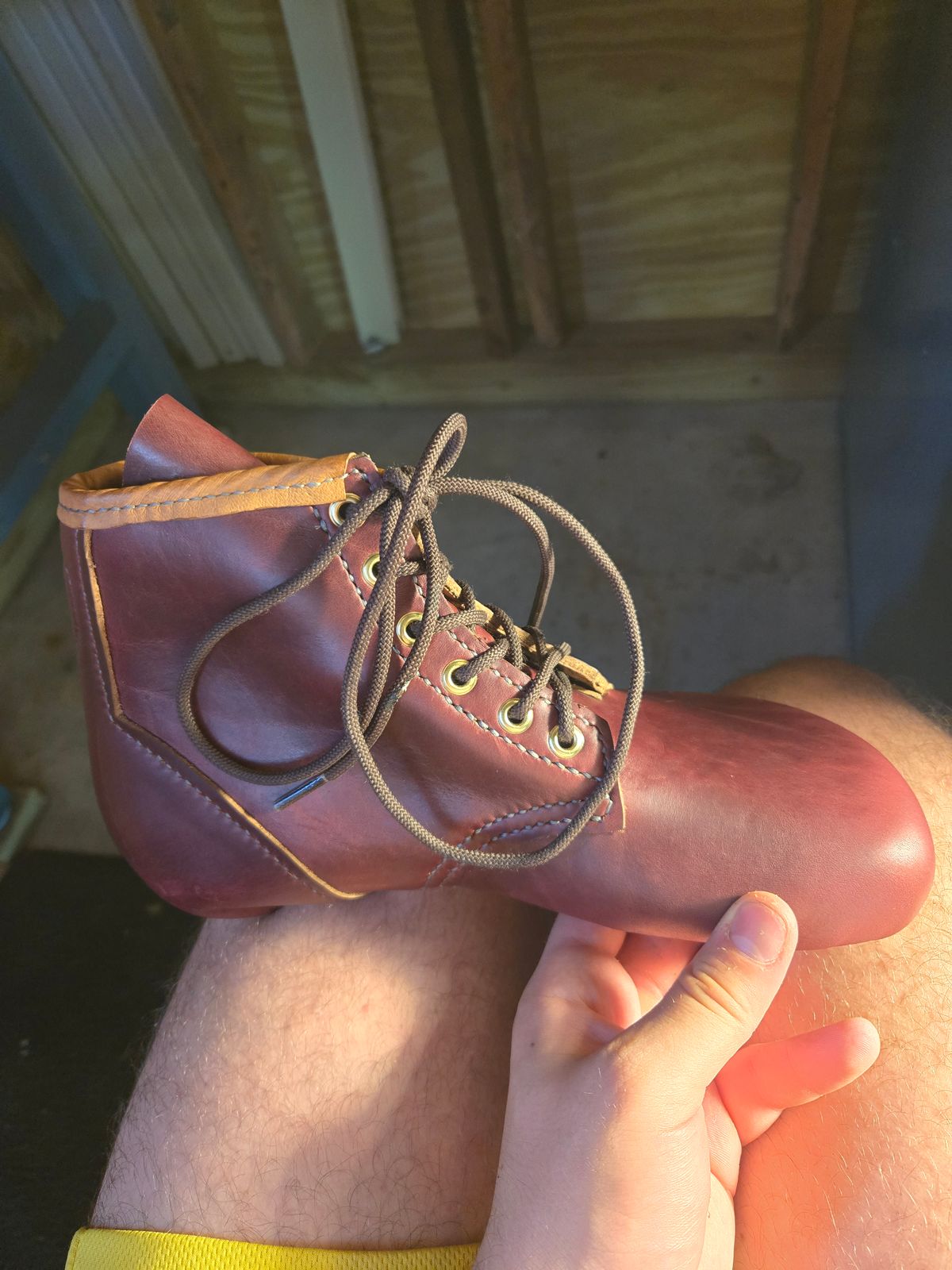 Photo by Amess923 on May 17, 2025 of the Self-Made Barefoot Boot in Horween Burgundy Chromexcel.