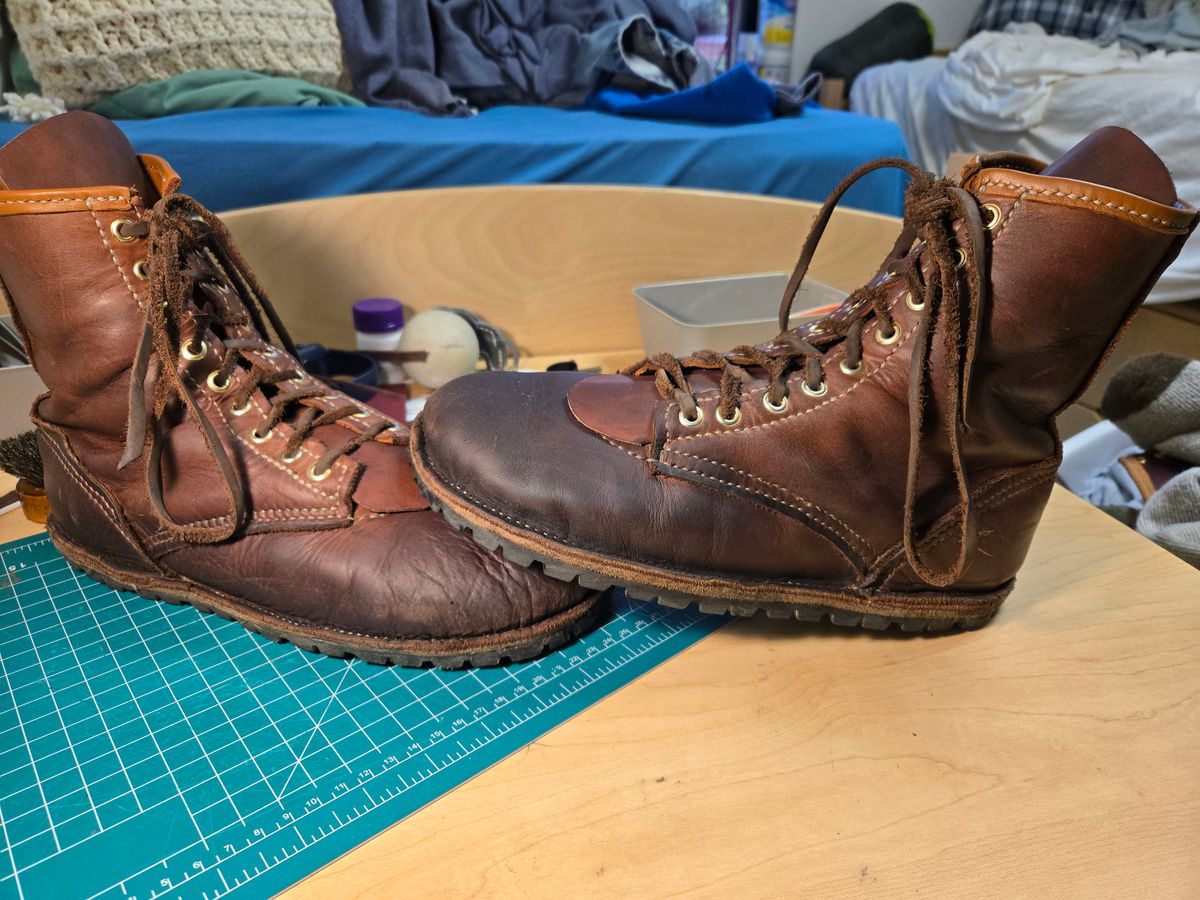 Photo by Amess923 on May 8, 2025 of the Self-Made Barefoot Boot in Chap.