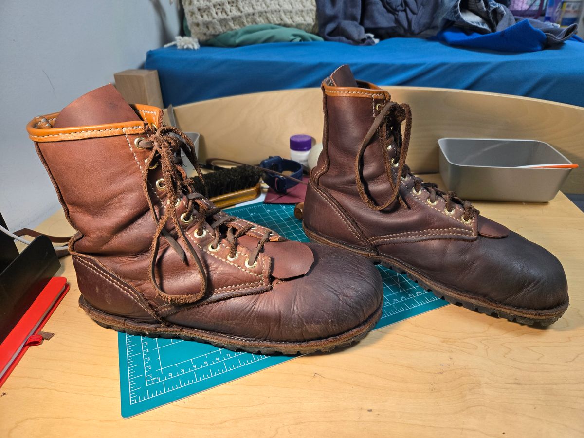 Photo by Amess923 on May 8, 2025 of the Self-Made Barefoot Boot in Chap.
