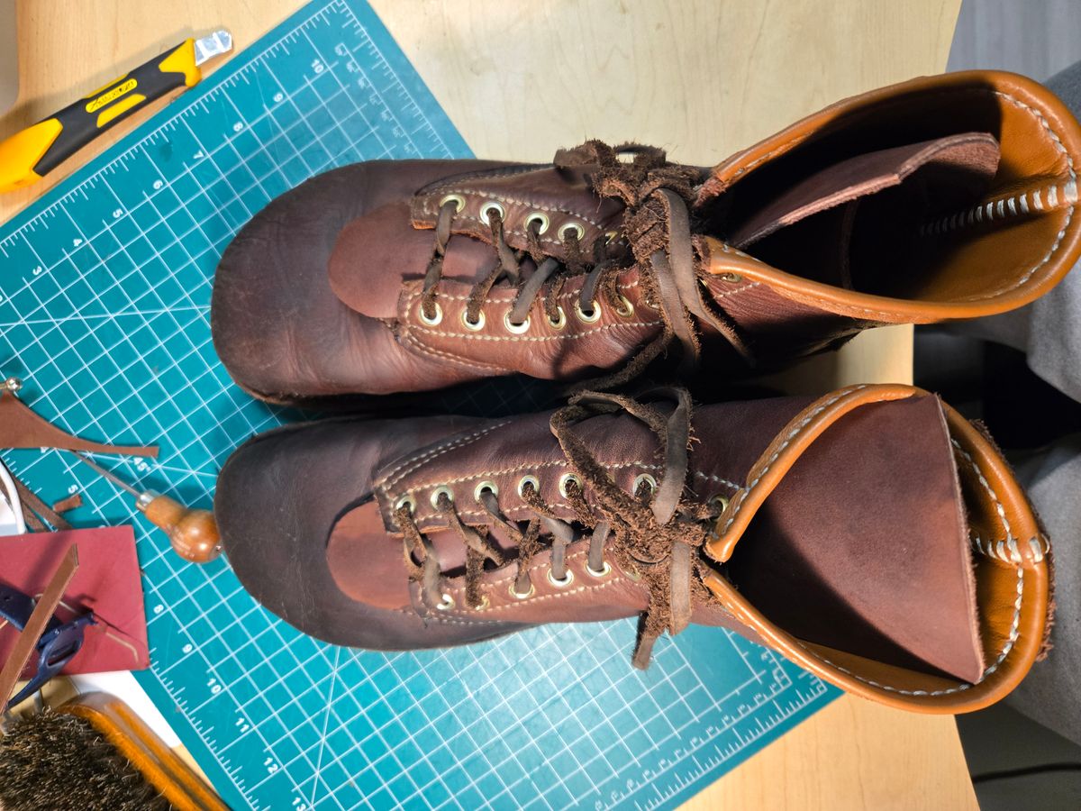 Photo by Amess923 on May 8, 2025 of the Self-Made Barefoot Boot in Chap.