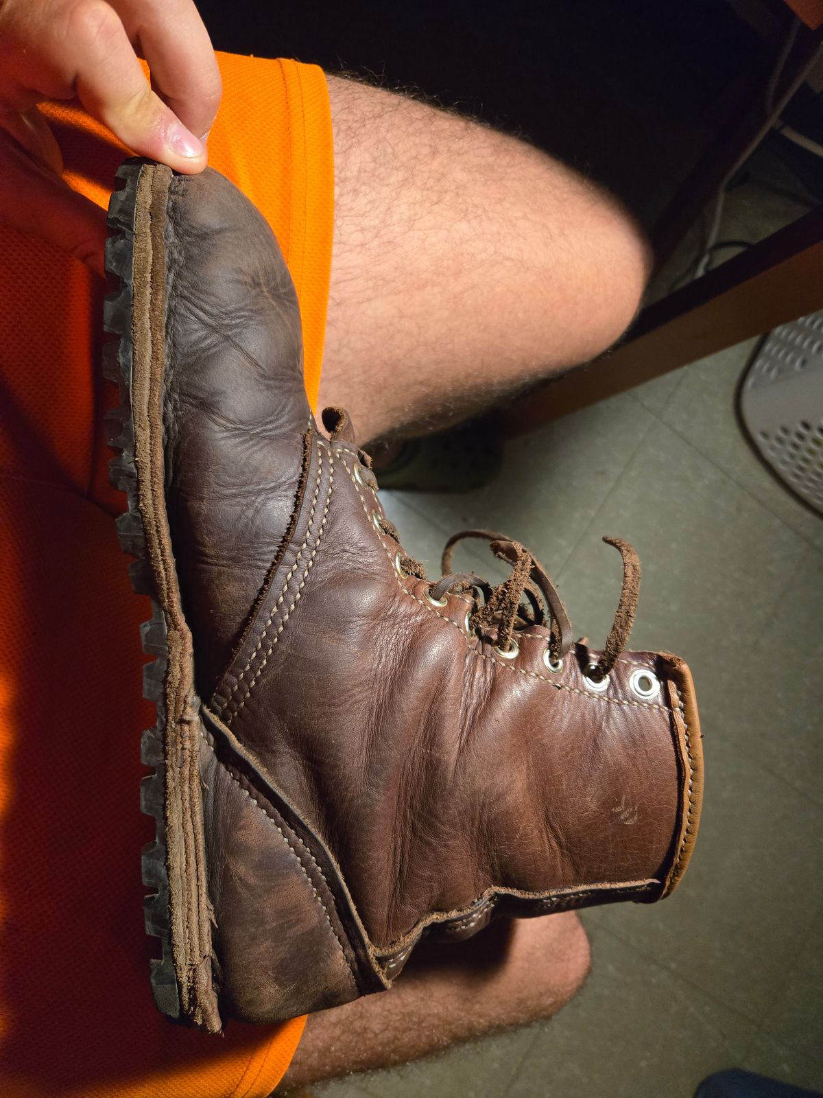 Photo by Amess923 on August 23, 2025 of the Self-Made Barefoot Boot in Chap.