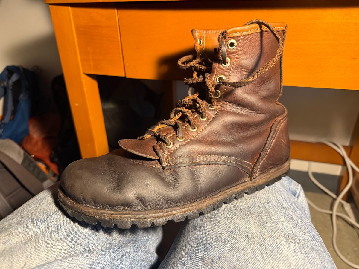 Photo by Amess923 on October 31, 2025 of the Self-Made Barefoot Boot in Chap.