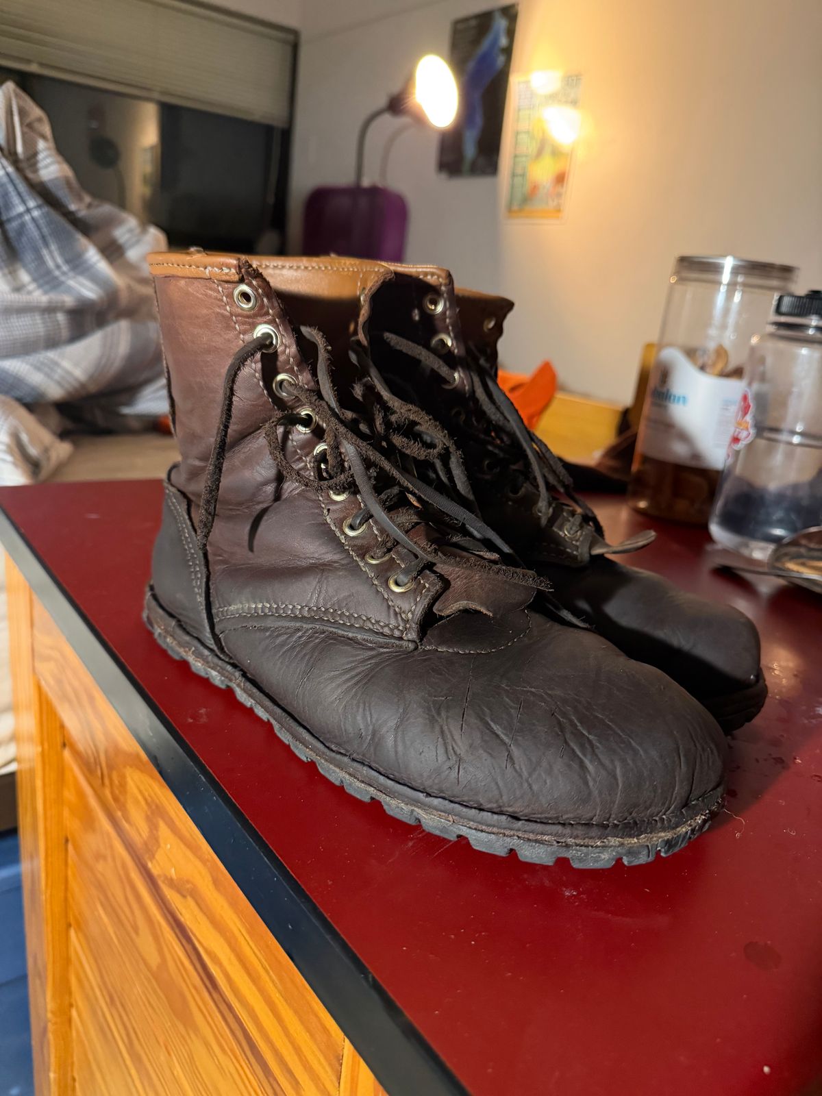 Photo by Amess923 on February 12, 2026 of the Self-Made Barefoot Boot in Chap.