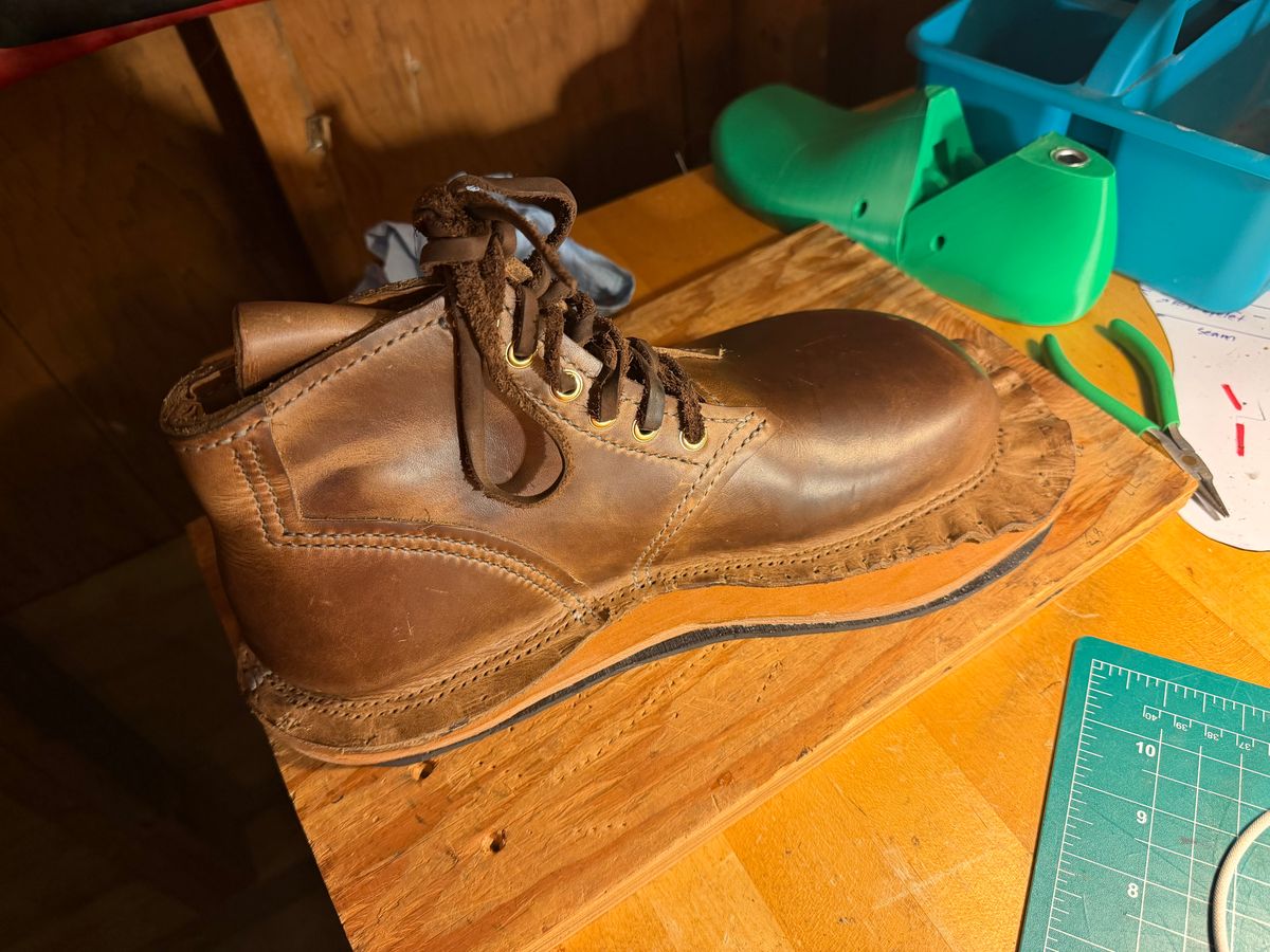 Photo by Amess923 on December 26, 2025 of the Self-Made Service Boot in Horween Natural Chromexcel.
