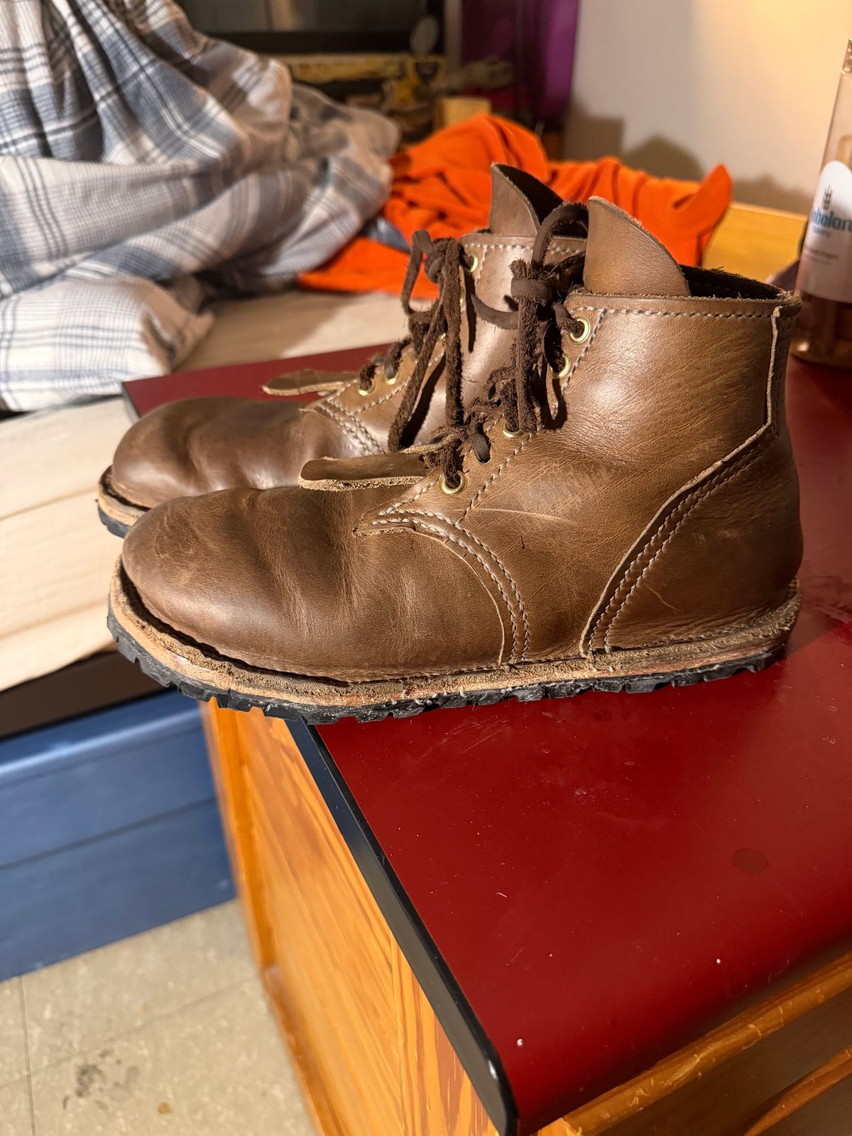 Photo by Amess923 on February 12, 2026 of the Self-Made Service Boot in Horween Natural Chromexcel.