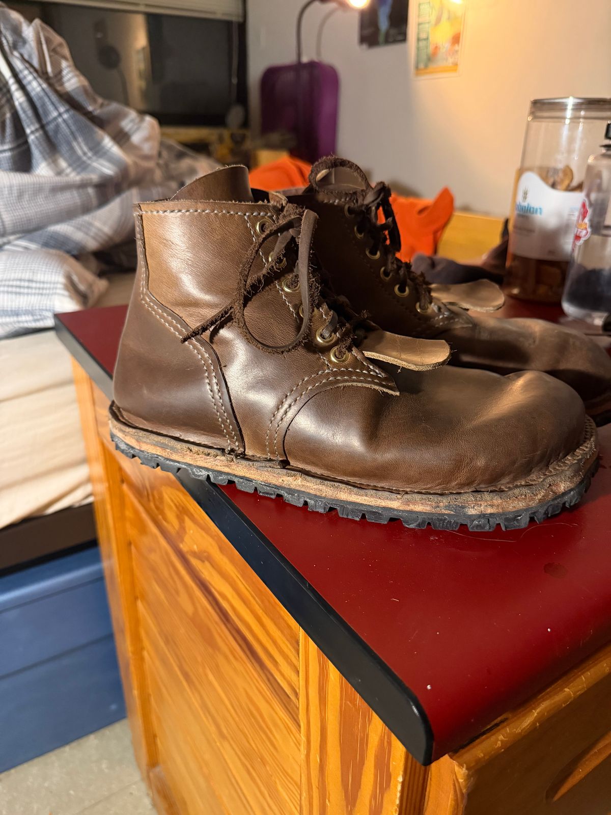 Photo by Amess923 on February 12, 2026 of the Self-Made Service Boot in Horween Natural Chromexcel.