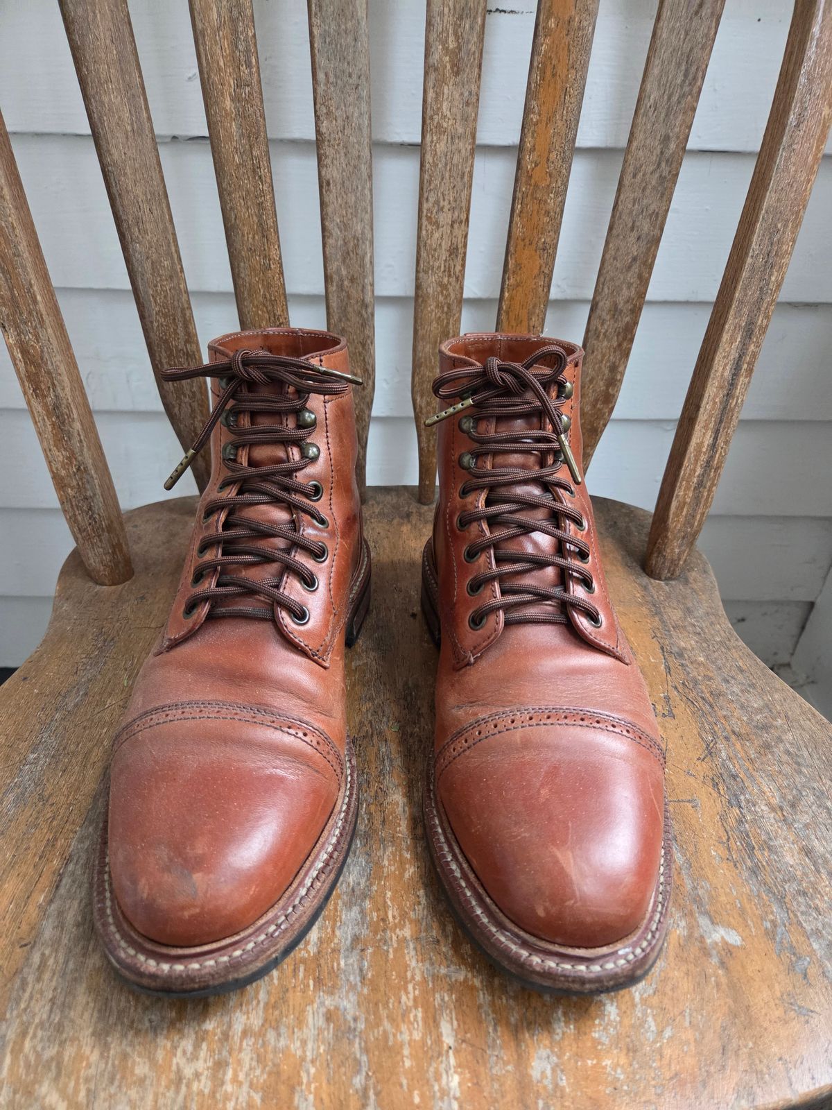 Photo by philosophersboots on December 4, 2025 of the Parkhurst The Delaware in Maryam Natural Horsebutt.