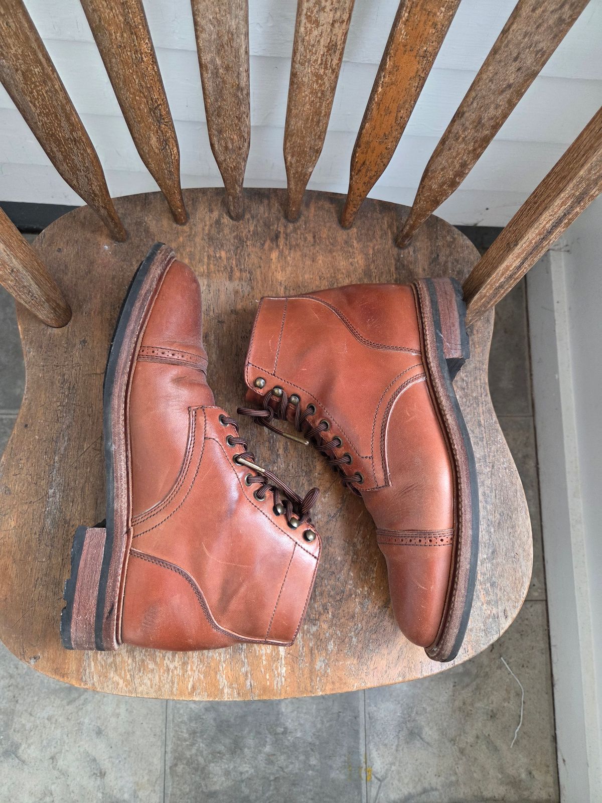 Photo by philosophersboots on January 5, 2026 of the Parkhurst The Delaware in Maryam Natural Horsebutt.