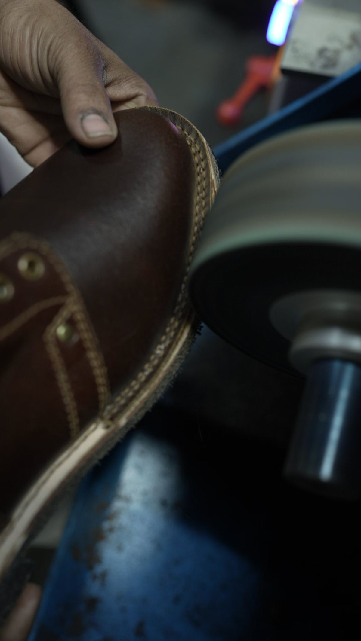 Photo by heritagefanatic on March 6, 2025 of the Craft & Glory Prototype Service Boot in Horween Cinnamon Waxed Flesh.