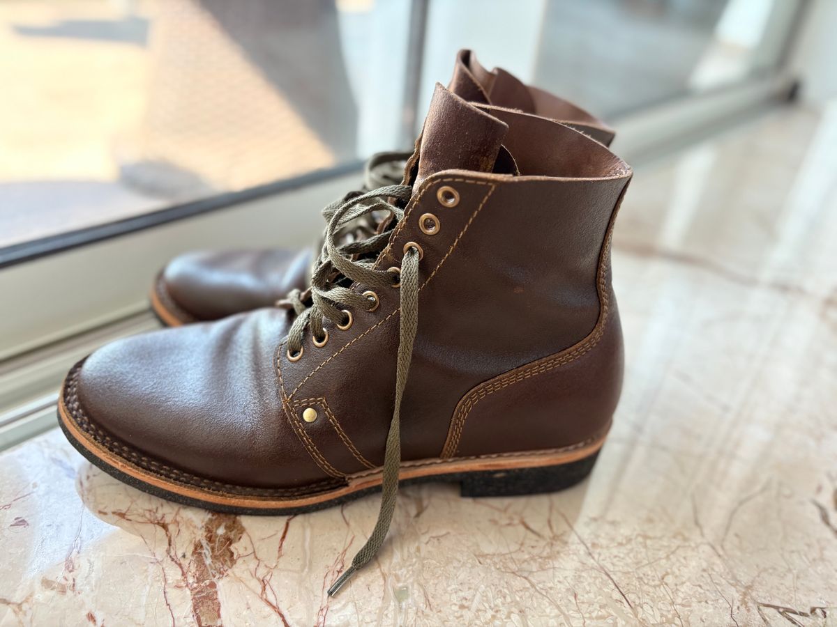 Photo by heritagefanatic on March 23, 2025 of the Craft & Glory Prototype Service Boot in Horween Cinnamon Waxed Flesh.