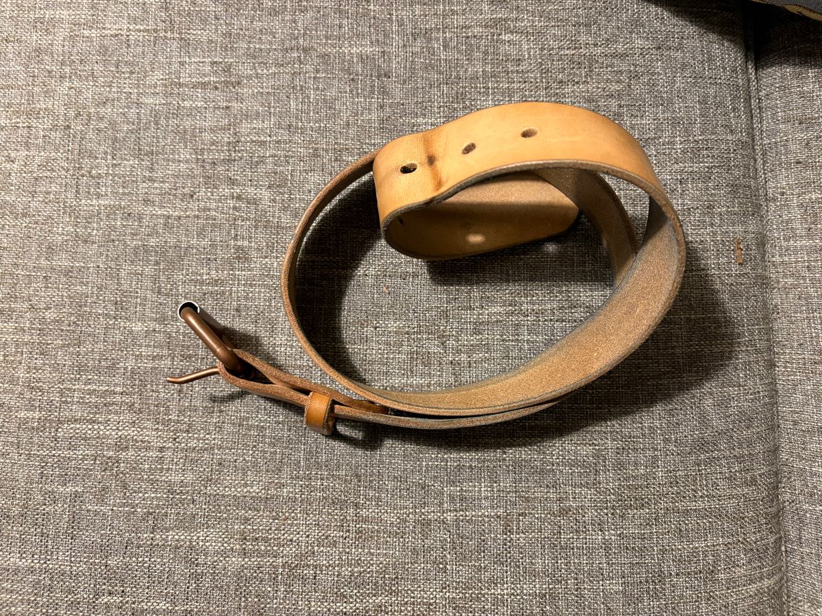 Photo by geckotrekker on November 3, 2025 of the Lanks Leatherworks Full Grain Leather Belt in Unknown Natural Veg Tan.