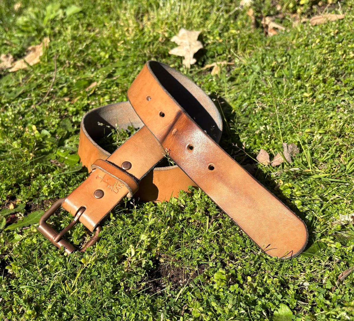 Photo by geckotrekker on April 3, 2026 of the Lanks Leatherworks Full Grain Leather Belt in Unknown Natural Veg Tan.