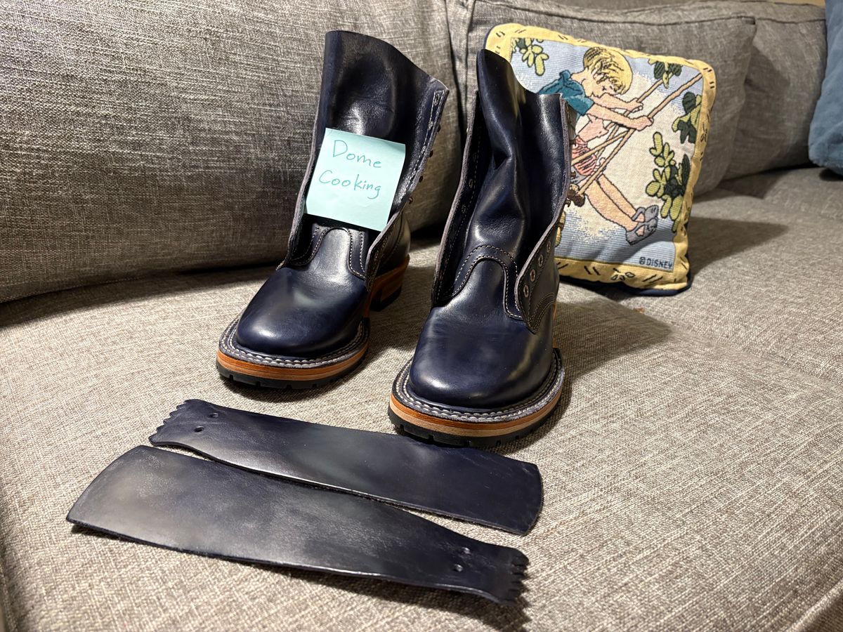 Photo by geckotrekker on November 3, 2025 of the White's Bounty Hunter in Maryam Navy Horsehide.