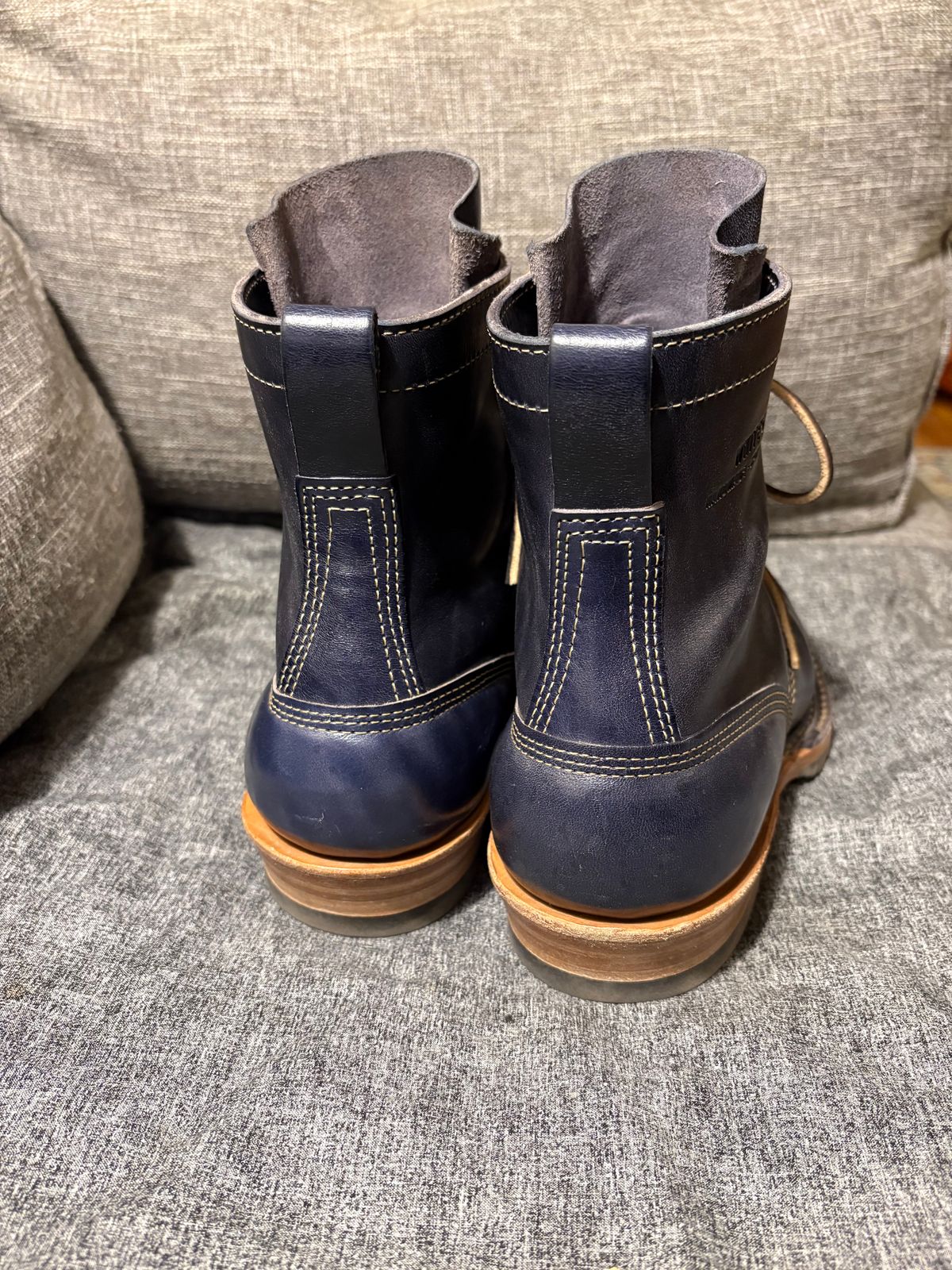 Photo by geckotrekker on February 5, 2026 of the White's Bounty Hunter in Maryam Navy Horsehide.