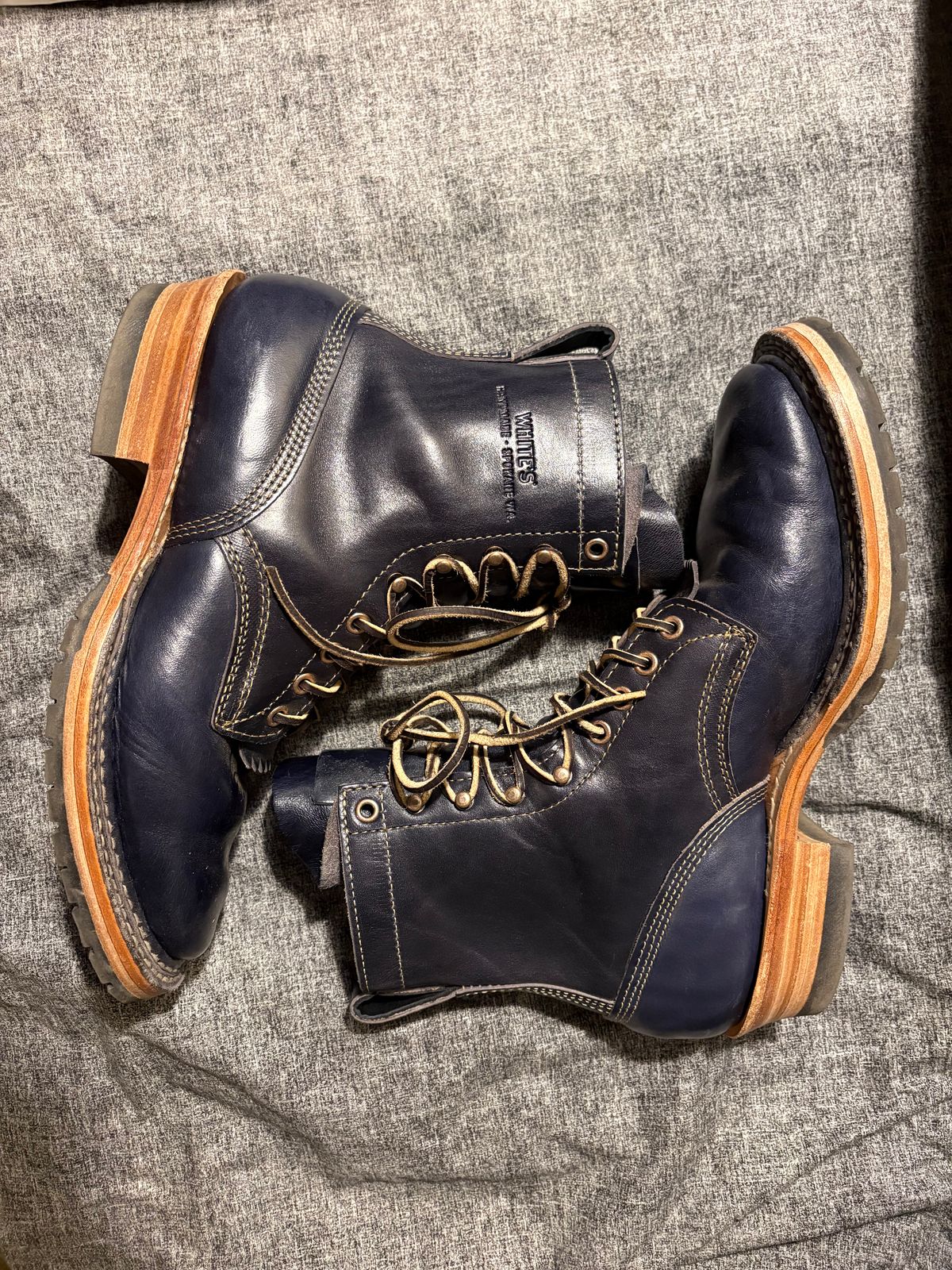 Photo by geckotrekker on February 5, 2026 of the White's Bounty Hunter in Maryam Navy Horsehide.