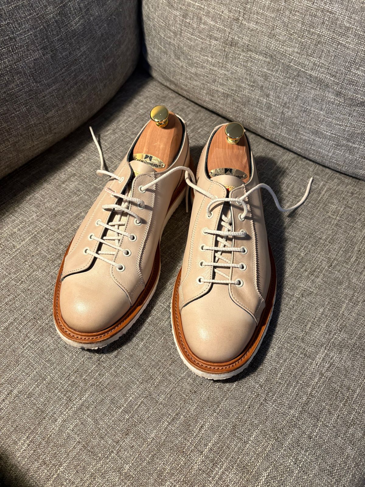 Photo by geckotrekker on May 9, 2026 of the Tricker's Dominic Monkey Shoe in Cream Funchal.
