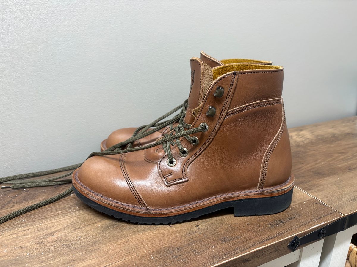 Photo by geckotrekker on October 1, 2025 of the Jim Green Numzaan in Jim Green Natural Veg Retan.